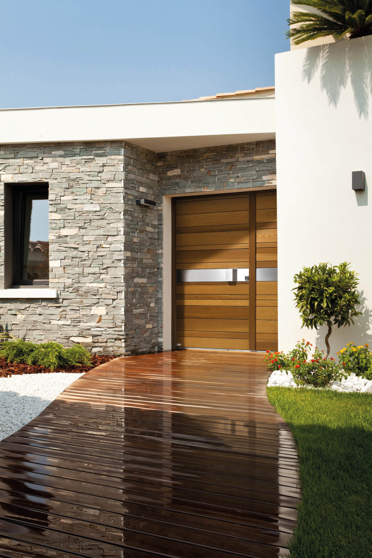 5 critères essentiels pour bien choisir votre porte d’entrée